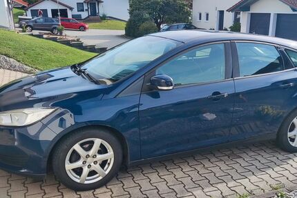 Ford Focus 165.000 km 7.599 &euro; Egglham 84385