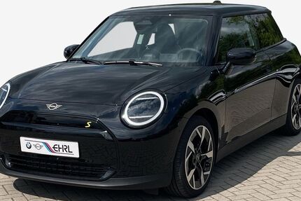 Mini Cooper SE 7.900 km 34.940 € Halle/ Zscherben 06179