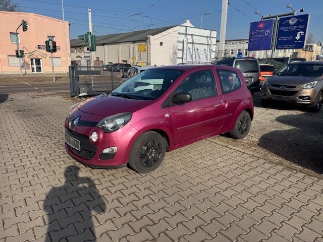 Renault Twingo 142.000 km 2.999 € Halle 06112
