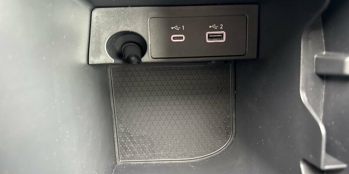 Nissan Qashqai Accenta *Xtronic/SHZG/Navi-App/Kamera/ICC/ 23.631 km 23.990 &euro; Bamberg 96052