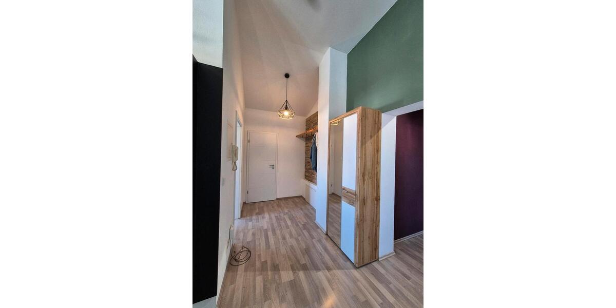 Dachgeschoßwohnung Ingolstadt Nordost - 2 Zimmer, 55 m&sup2;, 900&euro; | Angebot:26383209