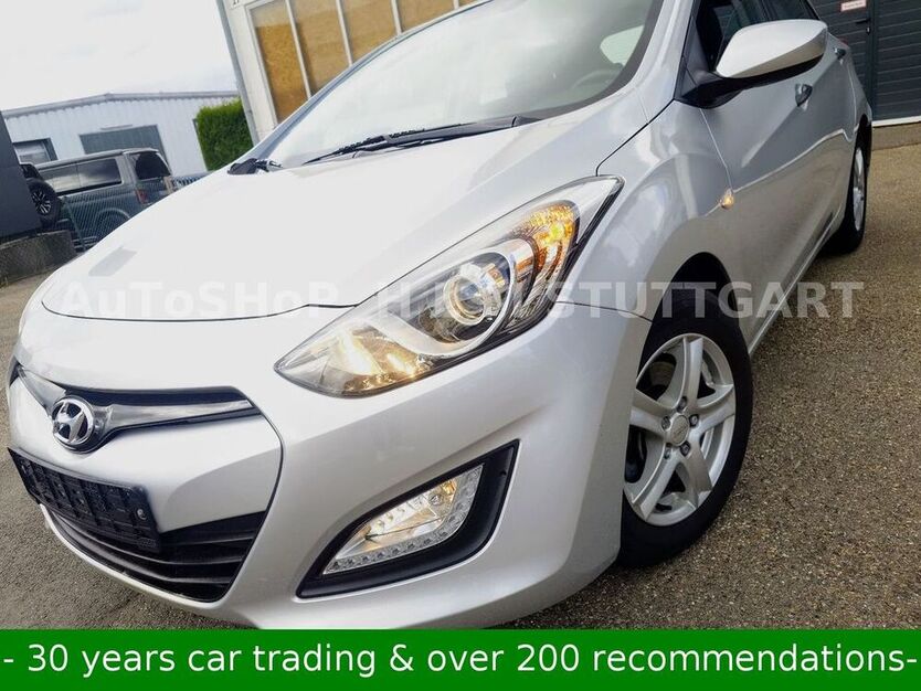 i30
