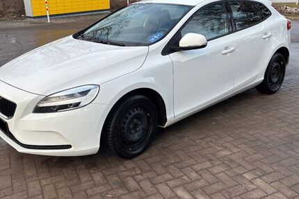 Volvo V40 75.811 km 14.900 &euro; Büchen 21514