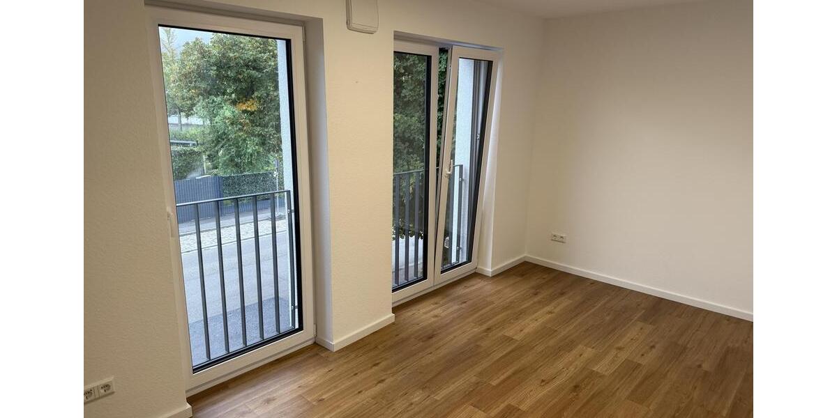 Reihenhaus Freiburg im Breisgau Haslach - 6 Zimmer, 160 m&sup2;, 3.250&euro; | Angebot:25361243
