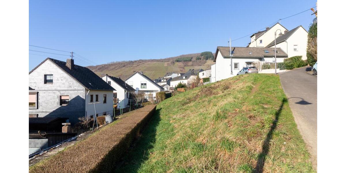 Schönes Baugrundstück in ruhiger Ortslage von Waldrach mit schönem Blick zimmer