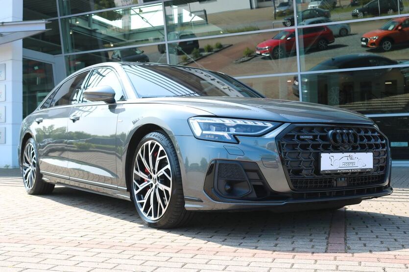 Audi A8 49.350 km 74.900 € Bückeburg 31675