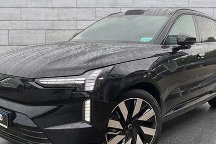 Volvo EX90 7.700 km 81.990 € Augsburg 86179