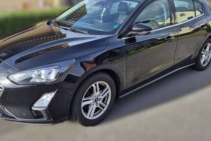 Ford Focus 92.500 km 10.100 &euro; Rollshausen 37434