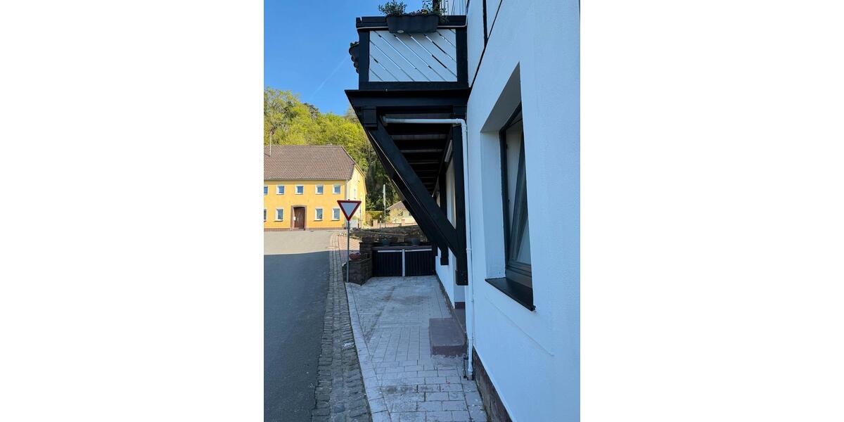 Erdgeschoßwohnung Beverungen - 4 Zimmer, 110 m&sup2;, 510&euro; | Angebot:26301696