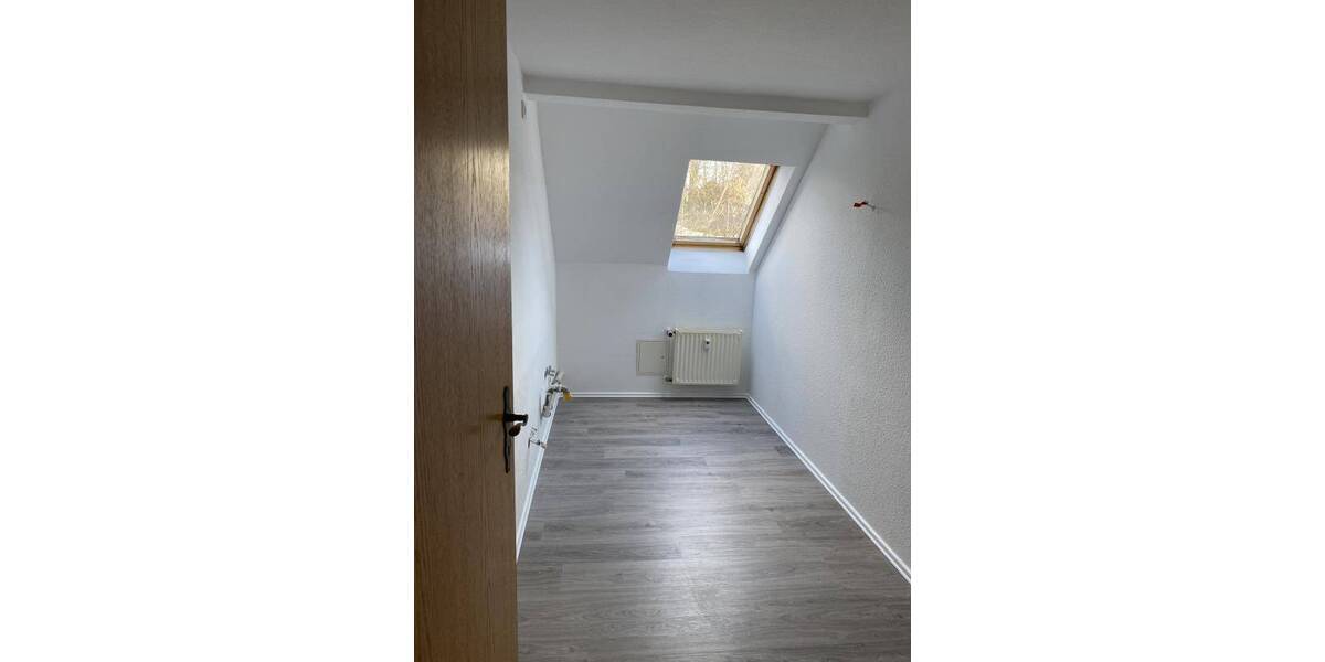 Zimmer Mittweida - 3 Zimmer, 55 m&sup2;, 455&euro; | Angebot:26450117