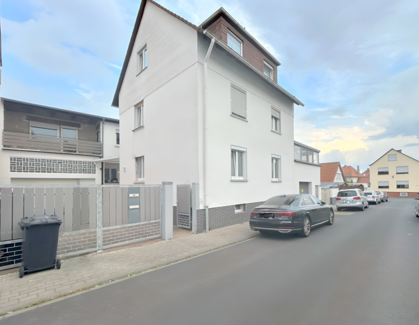 Haus zum Kaufen in Dietzenbach 1.280.000 € 280 m²