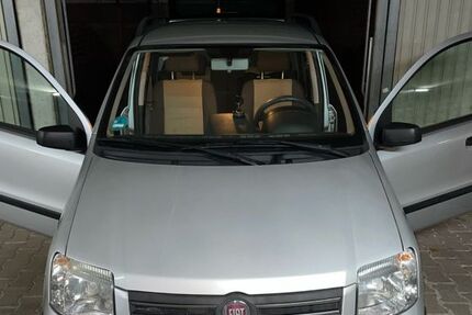 Fiat Panda 104.000 km 3.000 &euro; Kernen 71394
