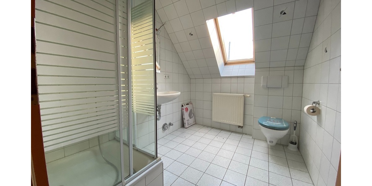 Mehrfamilienhaus mit 3 Wohnungen + 1 Gewerbe oder 1 Wohnung im EG - Mehrfamilienhaus, Wohnhaus Frankenberg | Angebot:26975157