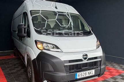 Opel Movano 24.000 km 22.900 &euro; Bochum 44795