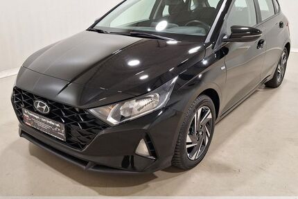 Hyundai i20 52.313 km 11.998 &euro; Freiberg 09599