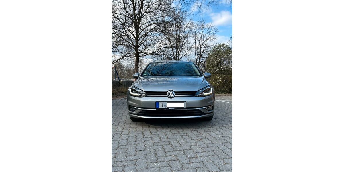 VW Golf 25.000 km 22.999 &euro; Regensburg 93055