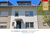 Haus zum Kaufen in Köln 450.000 € 166.07 m²