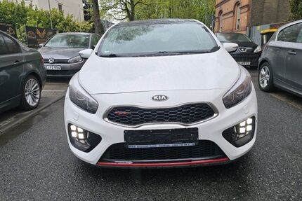 Kia ceed / Ceed 155.000 km 9.299 &euro; Mainz-kastel 55252
