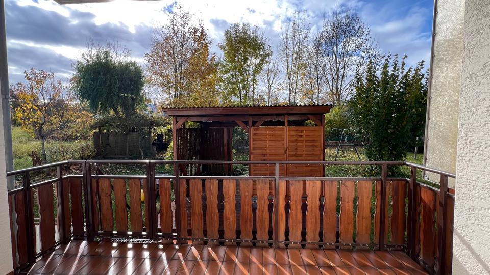 Charmante, sonnige 3-Zimmer-Wohnung mit Garage, Garten, Pergola 3 zimmer