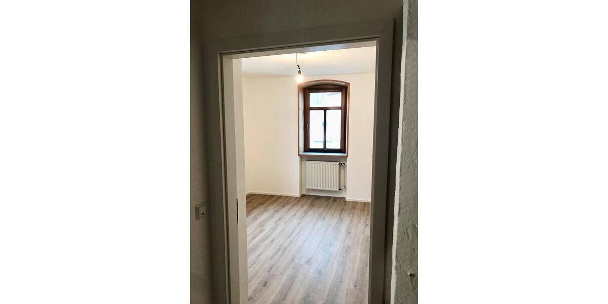 Etagenwohnung Gerolzhofen - 3 Zimmer, 93 m&sup2;, 698&euro; | Angebot:26405755