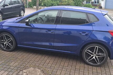 Seat Ibiza 97.000 km 14.700 &euro; Rednitzhembach 91126