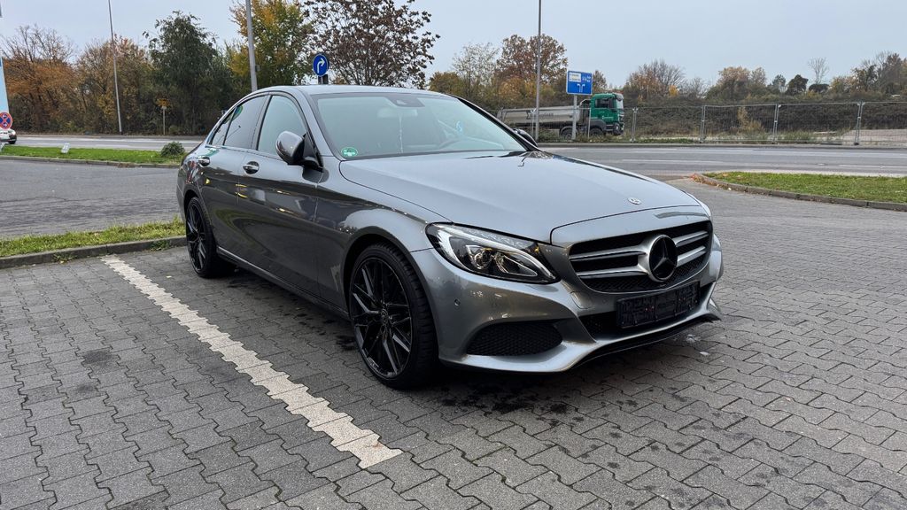 Mercedes-Benz C 250 152.000 km 18.000 &euro; Bad Schwalbach 65307