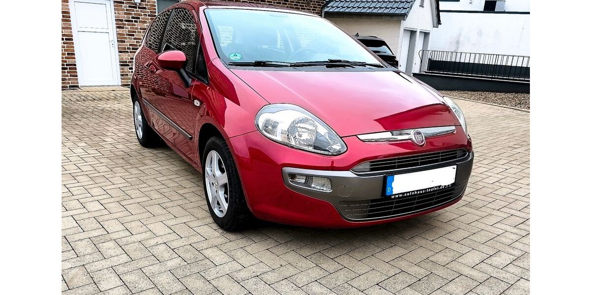 Fiat Punto Evo 118.000 km 2.900 &euro; Hüllhorst 32609