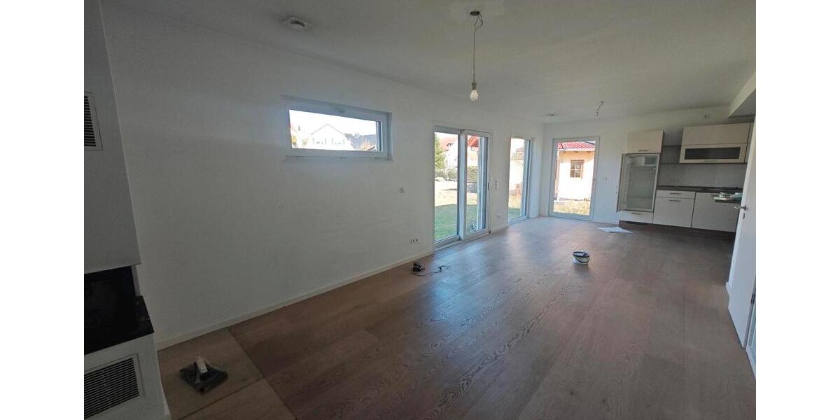Einfamilienhaus Rositz - 3 Zimmer, 108 m&sup2;, 299.999&euro; | Angebot:26180419