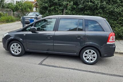 Opel Zafira 150.000 km 7.200 &euro; München 81247