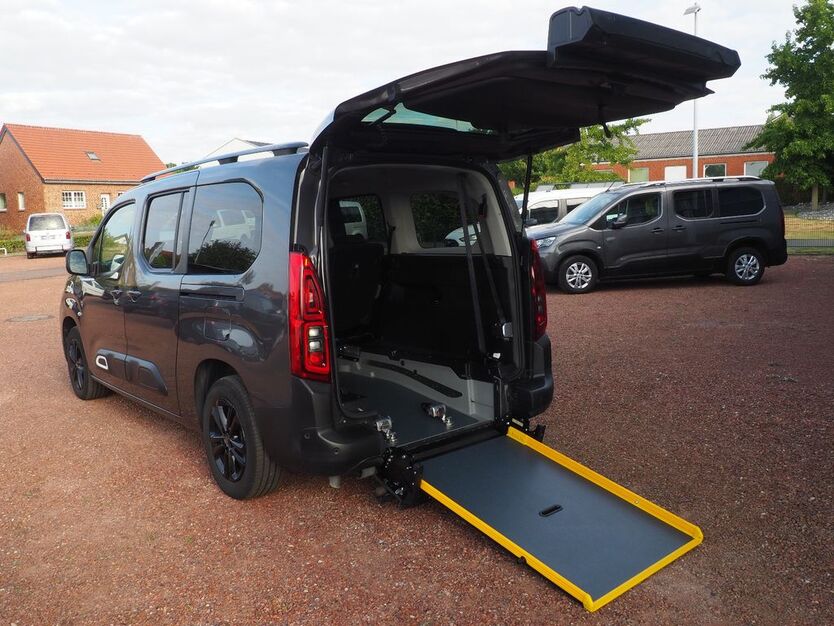 Citroen Berlingo 45.515 km 33.900 € Südkirchen 59394