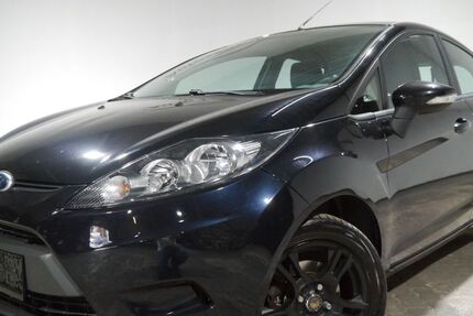 Ford Fiesta 155.180 km 3.999 € Bous 66359