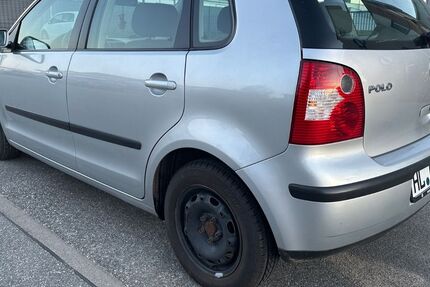 VW Polo 97.000 km 2.600 &euro; Lübeck 23560
