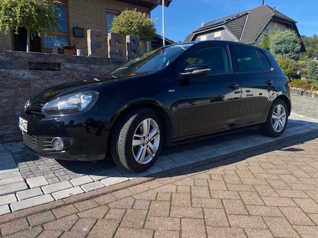 VW Golf 135.500 km 6.100 € Daubach 56412