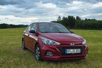 Hyundai i20 69.000 km 10.390 &euro; Lindlar 51789
