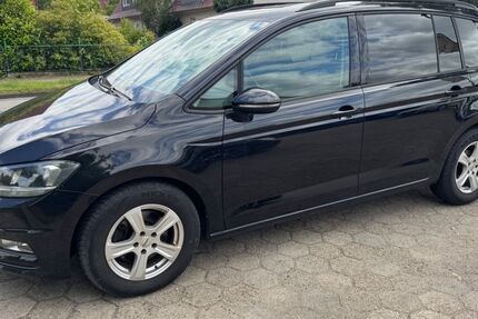 VW Touran 237.000 km 11.000 &euro; Stelle 21435