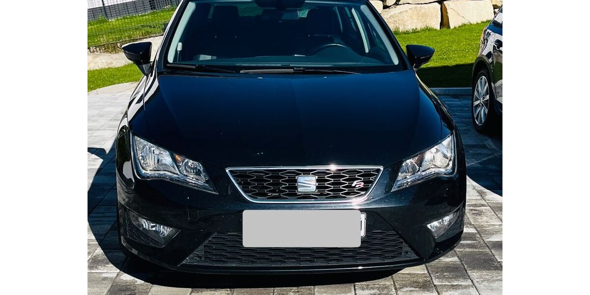 Seat Leon 88.233 km 11.990 &euro; Hauzenberg 94051