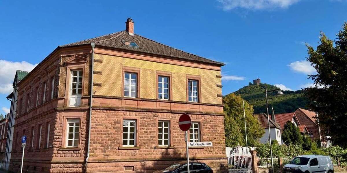 Wohnung zum Mieten in Annweiler 1.220 € 154 m² 6 zimmer