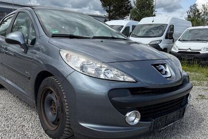 Peugeot 207 176.000 km 1.190 &euro; Schwenningen 78056