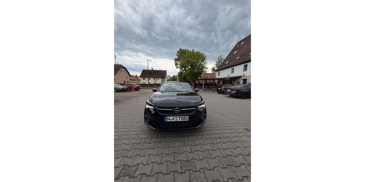 Opel Corsa 97.000 km 14.900 &euro; Nürnberg 90478