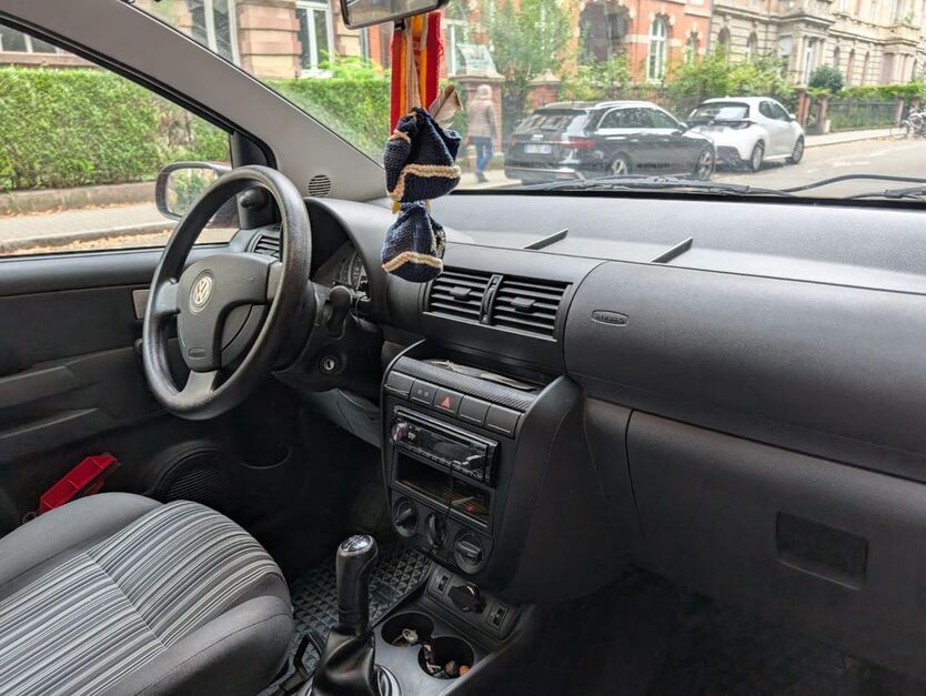 VW Fox 129.000 km 3.200 € Bruchköbel 63486
