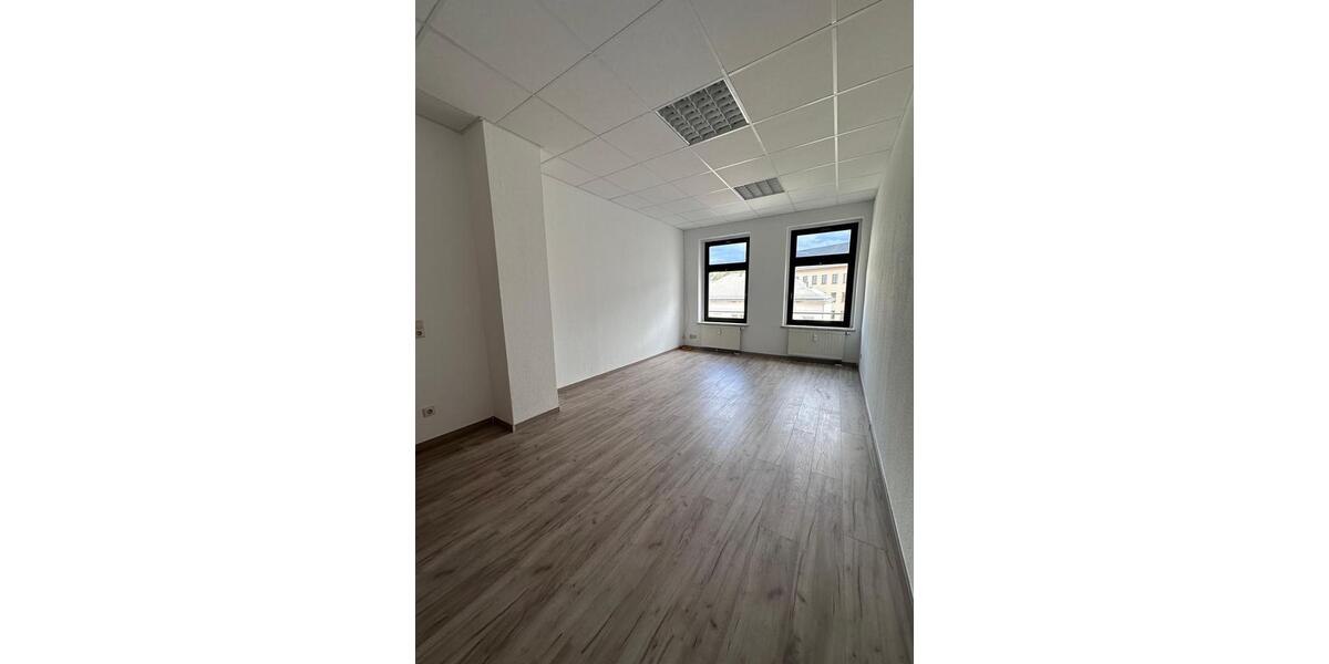 Gewerbeobjekt Glauchau - 615&euro; | Angebot:25996118