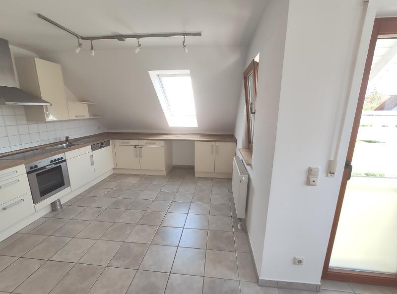 3 Zi. Wohnung im DG (1.OG) mit Balkon und Carport - Etagenwohnung Pommersfelden | Angebot:23903906