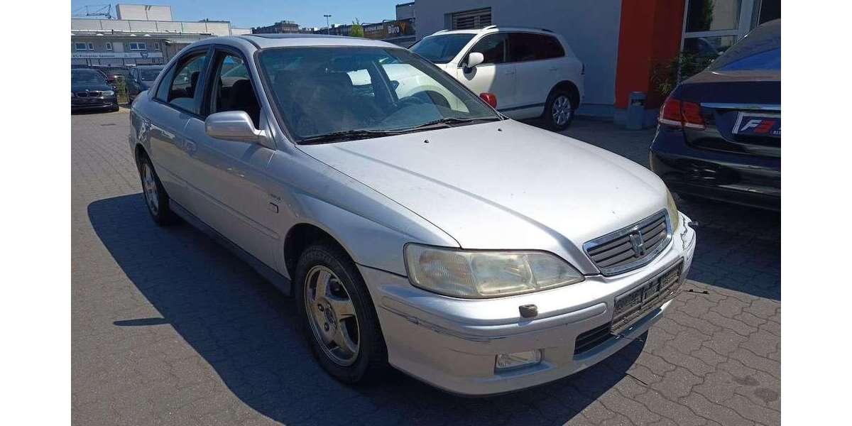 Honda Accord 178.875 km 1.000 &euro; Hannover 30179