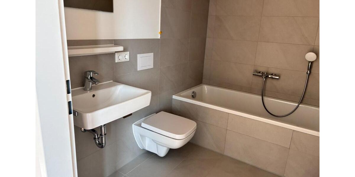 Dachgeschoßwohnung Berlin Treptow-Köpenick - 4.5 Zimmer, 106 m&sup2;, 2.295&euro; | Angebot:25499806