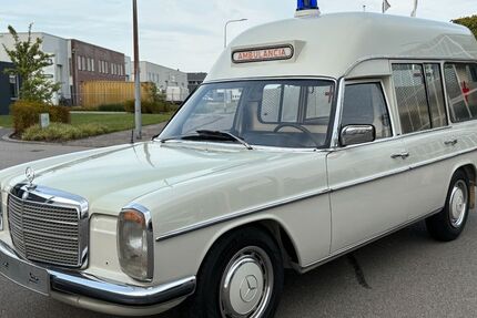 Mercedes-Benz 240 52.869 km 25.000 &euro; Groningen 9723H