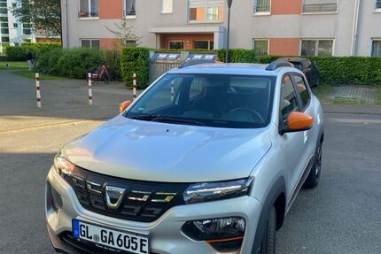 Dacia Spring 31.000 km 9.890 &euro; Köln 51107