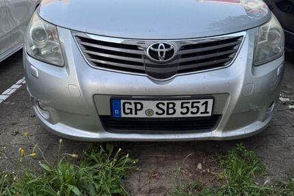 Toyota Avensis 147.000 km 9.000 &euro; Eislingen fils 73054