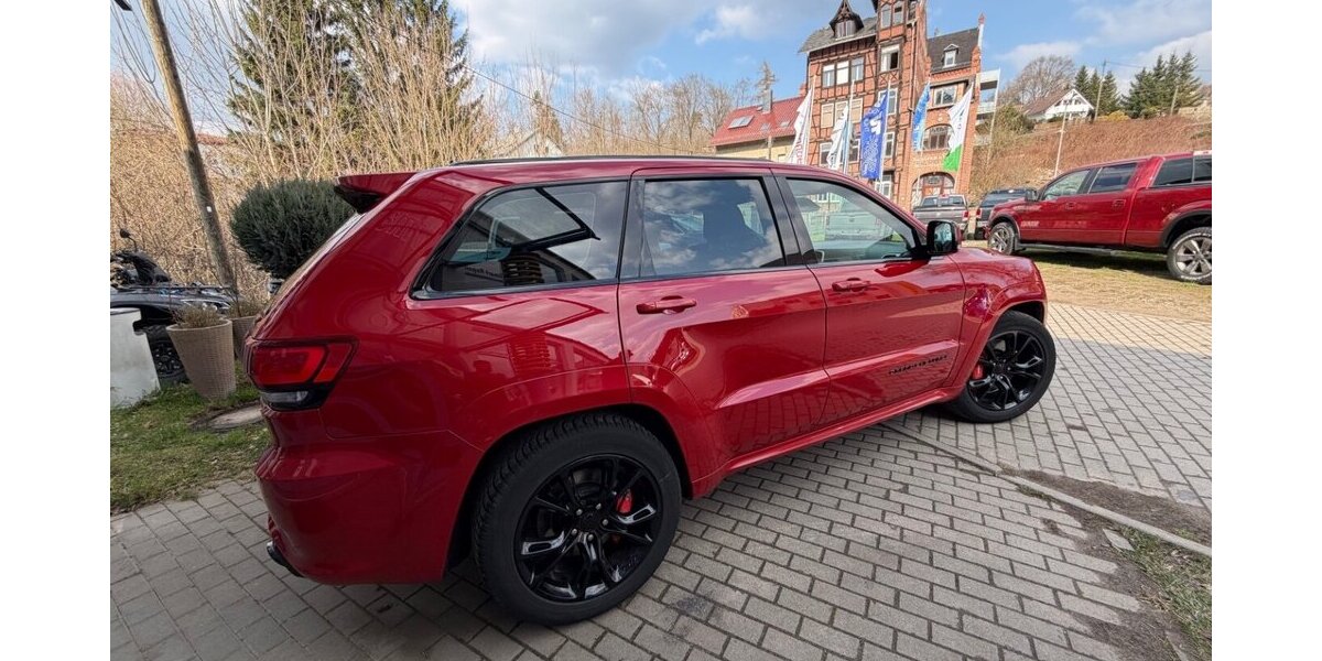 Jeep Grand Cherokee SRT 6,4 HEMI VOLLAUSSTATTUNG GRAIL 86.000 km 28.999 &euro; Rudolstadt 07407