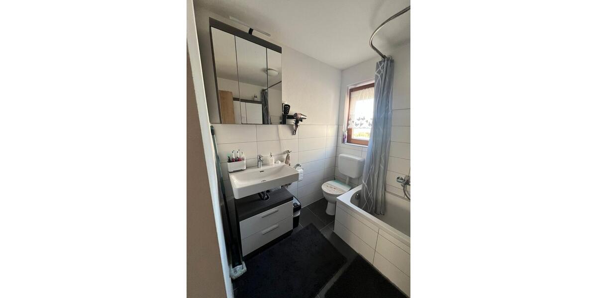 Einfamilienhaus Geisenhausen - 7 Zimmer, 130 m&sup2;, 459.000&euro; | Angebot:26763481