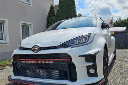 Toyota Yaris 12.800 km 33.331 &euro; Ansbach 91522